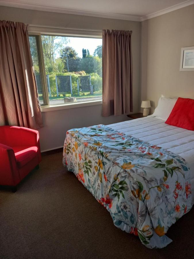 B&B @ Fynnz Turangi Exterior photo